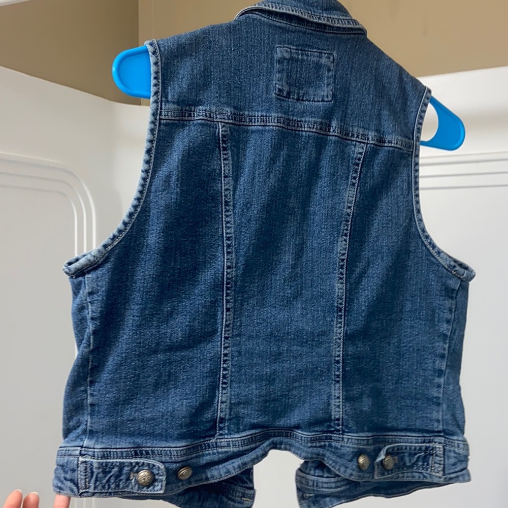 Women’s Jean Jacket